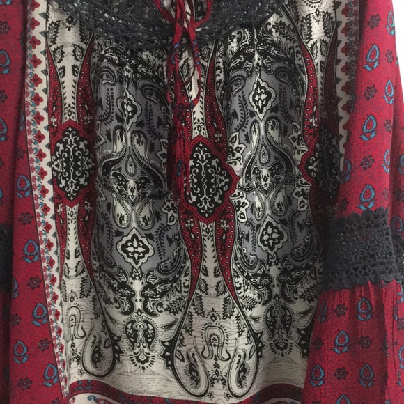 Ladies fashion top - Picture 5 of 5